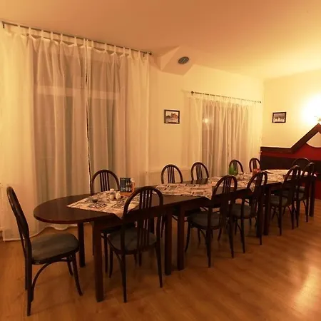 Hotel Rodinny Bohemia 3*